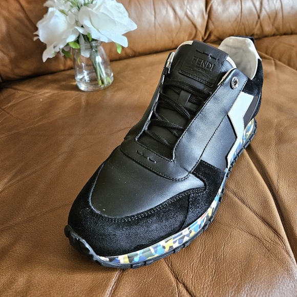 Men's Fendi Black White Leather Timeless Sneakers Size 9 US or 7 UK - Picture 9 of 16